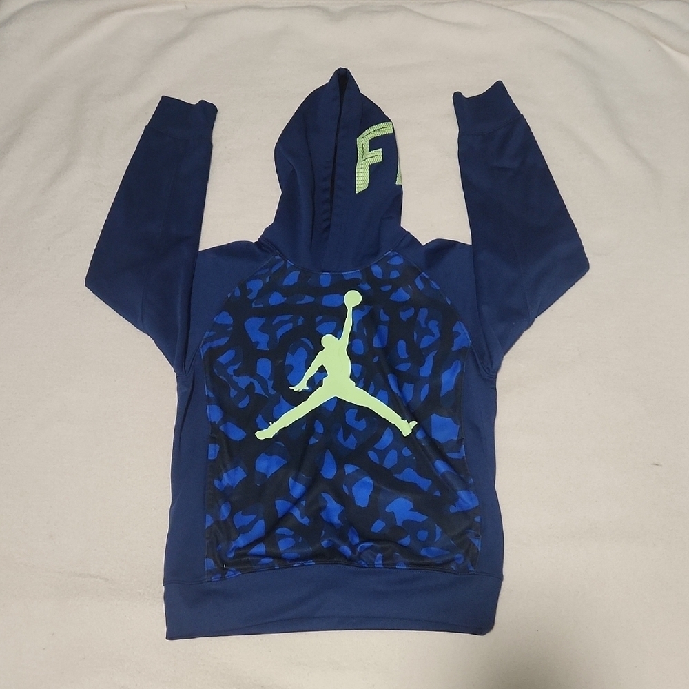 JORDAN THERMA-FIT  Size M 10-12 Boy's Blue Hoodie with Graphic Design.